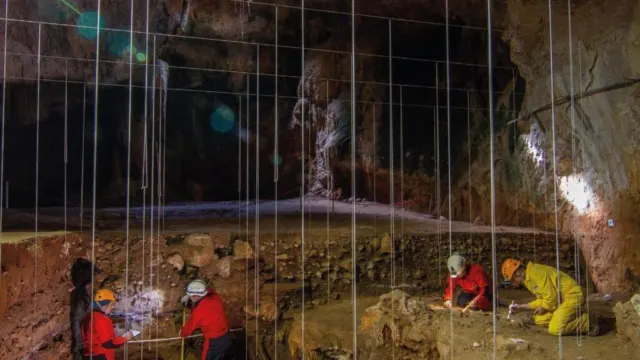 El Instituto de Investigación Cueva de Nerja, una referencia mundial que, tal vez, no conozcas