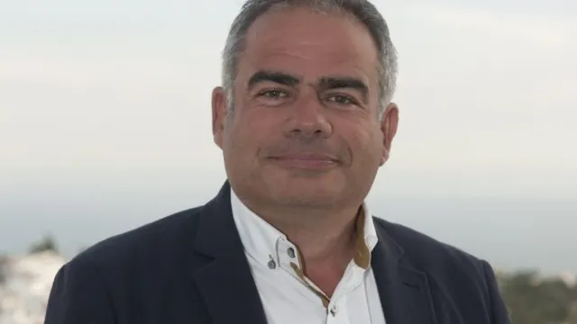 Entrevista al Alcalde de Frigiliana: «El sentido común es la mejor referencia que debe seguir un político»