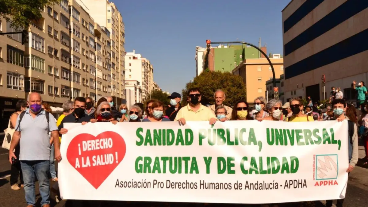 Las Mareas, la Blanca y la Verde vuelven a salir a la calle porque sobran los motivos