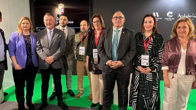 Iznate, «Paraíso de la uva moscatel», vacaciones con vistas a la naturaleza y la historia