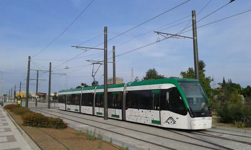 El pleno de Diputación de Málaga reclama por unanimidad a la Junta la ampliación del metro a Rincón de la Victoria