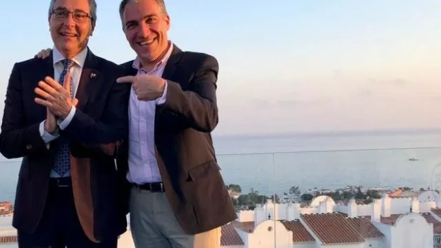 Elías Bendodo y Francisco Salado tendrán que comparecer en la comisión del Congreso sobre las mascarillas
