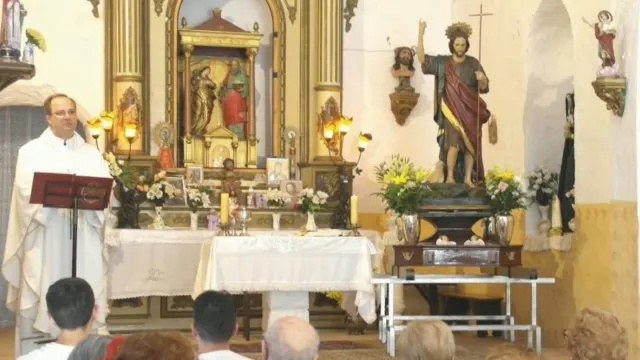 Canillas de Albaida celebra la romería de San Juan rememorando antiguas tradiciones y dedicándola a una causa benéfica