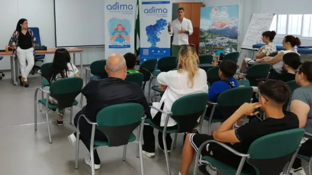 l Hospital de la Axarquía colabora en una nueva edición del campamento para jóvenes con diabetes