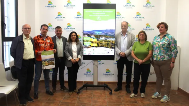 Periana acoge el I Encuentro Interprovincial de Senderismo ‘Miradores y Olivares’