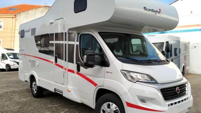 Confirman la pena al policía local de Torrox que agredió a un hombre tras comprobar que la matrícula de su autocaravana no estaba en vigor desde el…