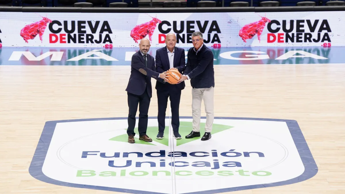El presidente de la Fundación Cueva de Nerja presenta el partido dedicado del Unicaja Baloncesto este 28 de diciembre