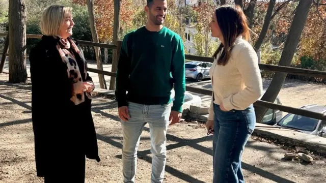 Mari Nieves Ramírez: “Estamos ante el peor gobierno que ha tenido Torrox en décadas. Gasta más de lo que ingresa»