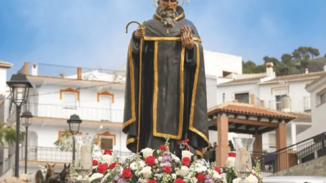 Canillas de Albaida celebra San Antón con la tradicional bendición de animales y degustaciones