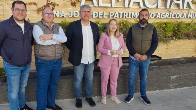 «Que el dinero de la uva pasa llegue a los agricultores de la Axarquía y no se quede en postureo»