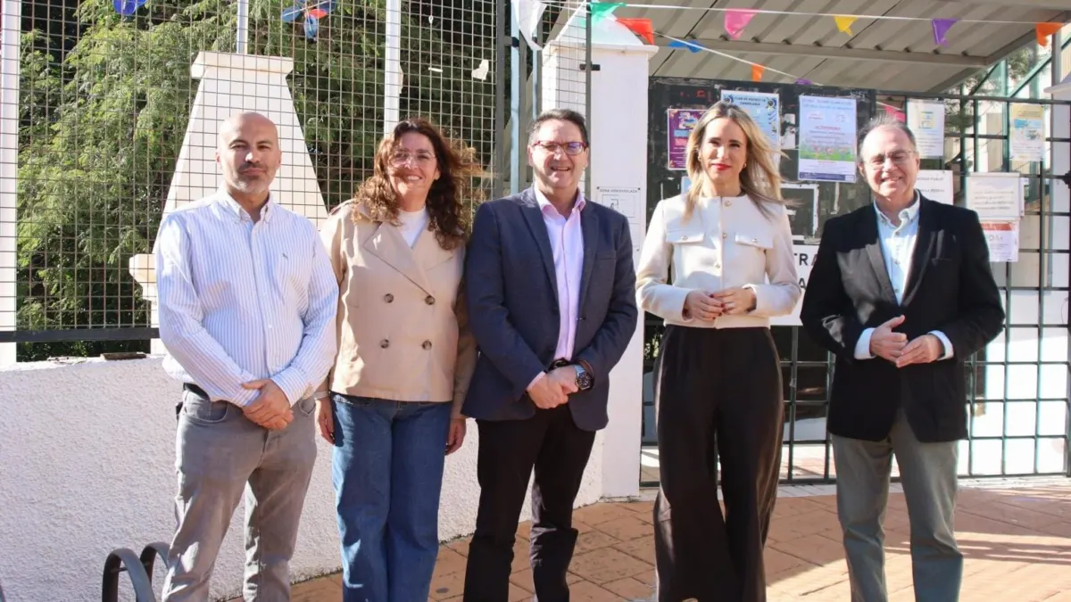El PSOE de Rincón de la Victoria denuncia el incumplimiento de las infraestructuras educativas prometidas por el PP y exige su ejecución inmediata