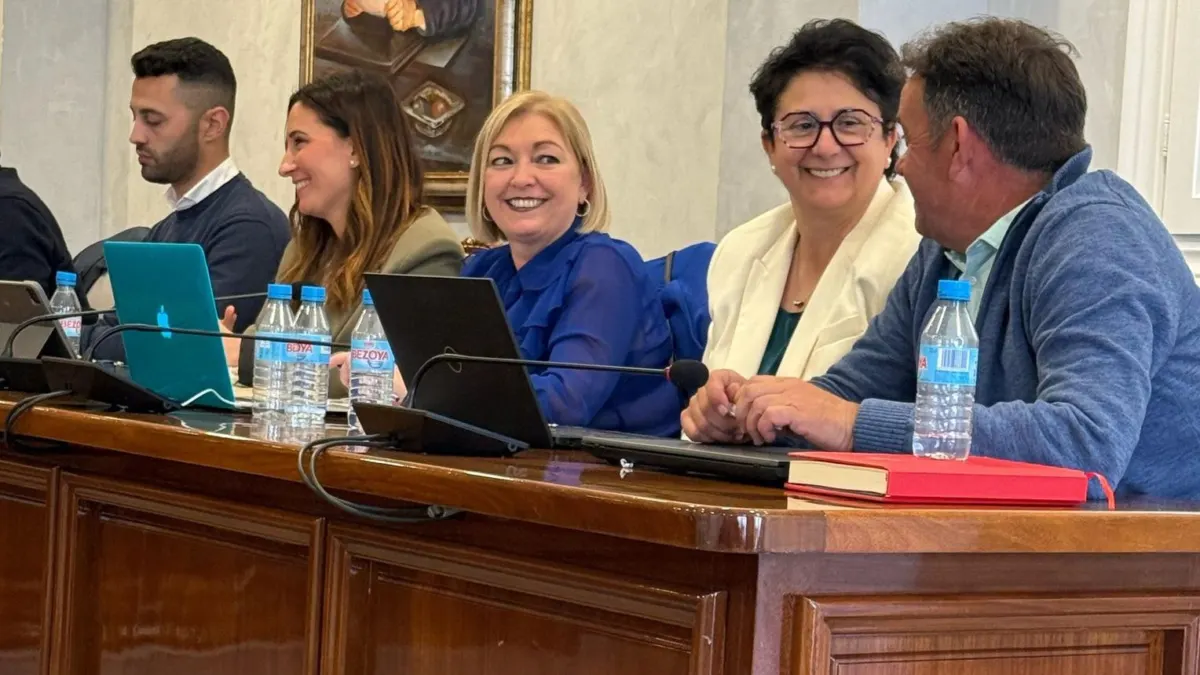 Mari Nieves Ramírez (PSOE): «El PP de Torrox, sin ideas y a la defensiva, bloquea propuestas y trata de silenciar a la oposición»