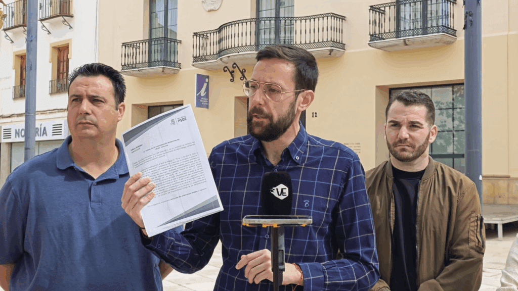 Noticias de la Comarca de Axarquía 23 Víctor González