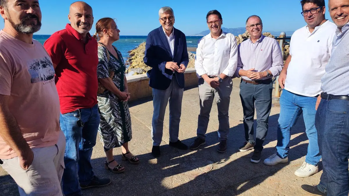 Polémica en La Cala del Moral por el proyecto de un embarcadero con posible respuesta en forma de movilización social