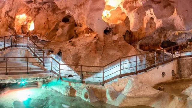 Cuevas del Cantal