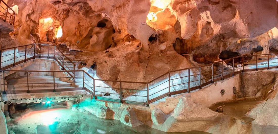 Cuevas del Cantal