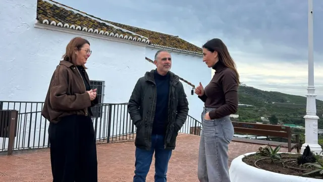El PSOE de Torrox llevará al próximo Pleno una propuesta para defender la teleasistencia y los servicios sociales frente a la dejadez del PP