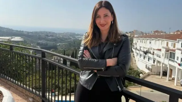 Mari Nieves Ramírez denuncia las «mentiras» del alcalde sobre los apagones y la subestación de Torrox Park