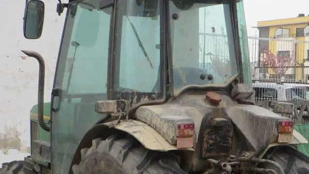 tractor