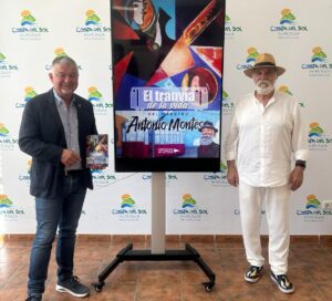 Antonio Montes presenta el libro ‘El tranvía de la vida del maestro Antonio Montes’