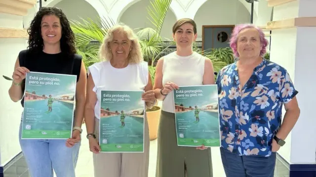 Ayuntamiento de Torrox y AECC impulsan una campaña preventiva sobre los riesgos de la exposición solar