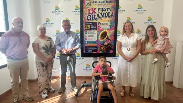 Canillas de Albaida despide agosto con la IX edición de la Fiesta de la Gramola