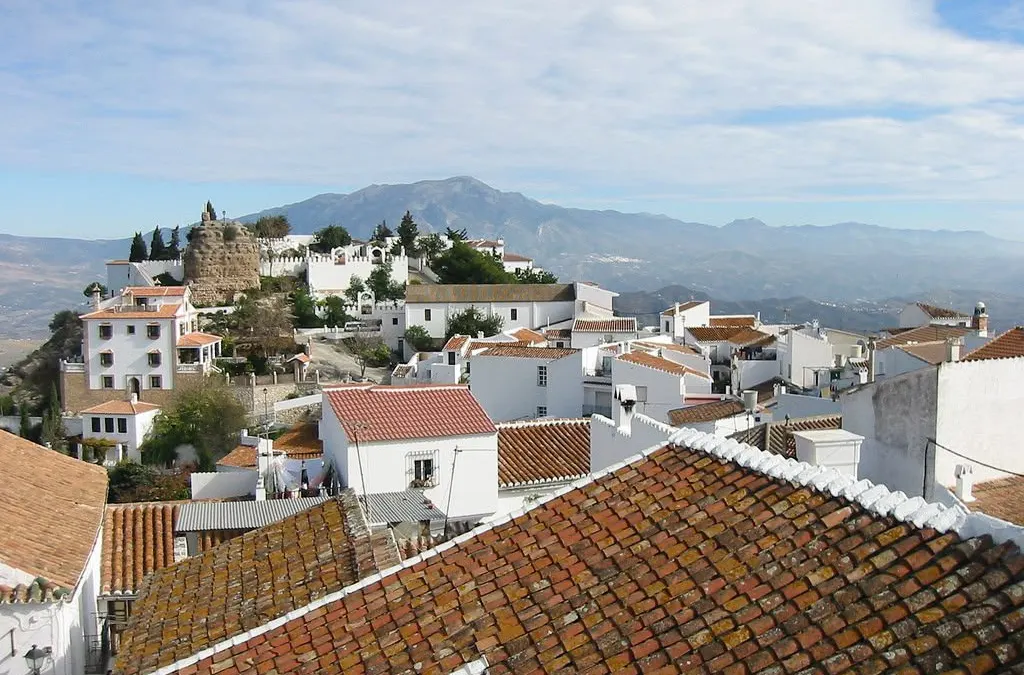 El Ayuntamiento de Comares declara no apta el agua en la Barriada de Los Ventorros tras detectar una incidencia por cloratos