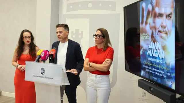 Torrox celebrará el Día del Turista 2026 con una jornada cultural y la actuación de Juan Magán