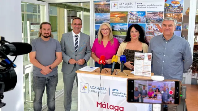 La Axarquía se proyecta al mundo de la mano de la Revista “VIAJAR” en una acción promocional conjunta con Turismo Costa del Sol y APTA