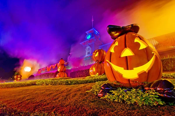 Los municipios de la comarca suspenden y aplazan las fiestas de Halloween en señal de luto por el accidente ferroviario de Urda