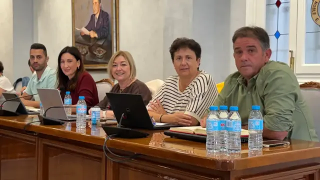 El PP y Vox rechazan la propuesta socialista para revitalizar el casco histórico de Torrox